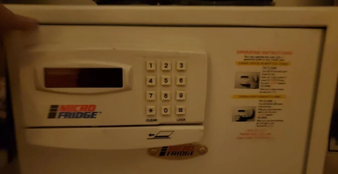 Building Photo - 425 Bird Ave