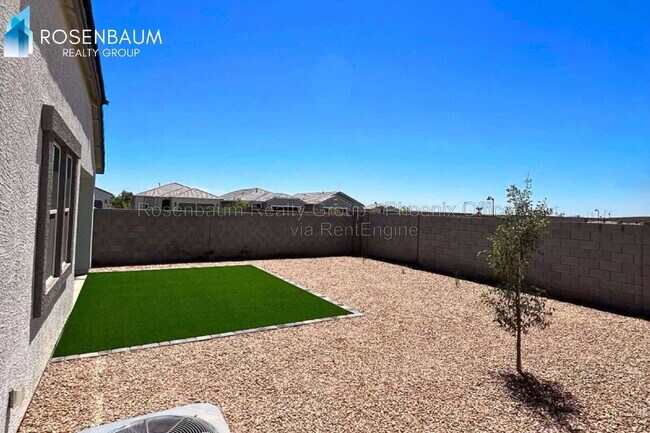 Building Photo - 38095 W Cannataro Ln