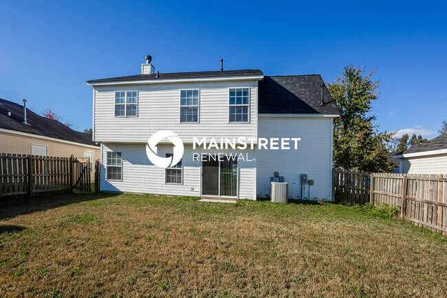 Building Photo - 4 Bedroom Pet-Friendly Home in Charlotte, ...