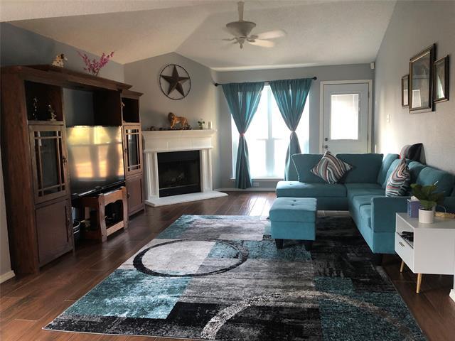 Primary Photo - 10236 Cypress Hills Dr