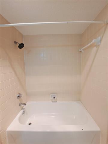 Building Photo - 3708 Roussillon Dr