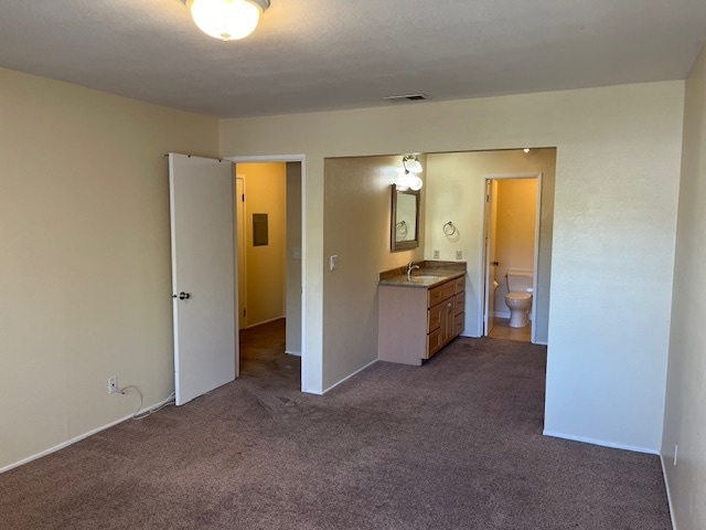 Building Photo - 5015 Valley Crest Dr