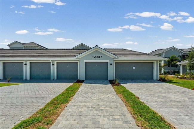 Building Photo - 19007 Scallop Lp