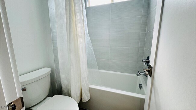 Building Photo - 9836 Starlight Ridge Ave