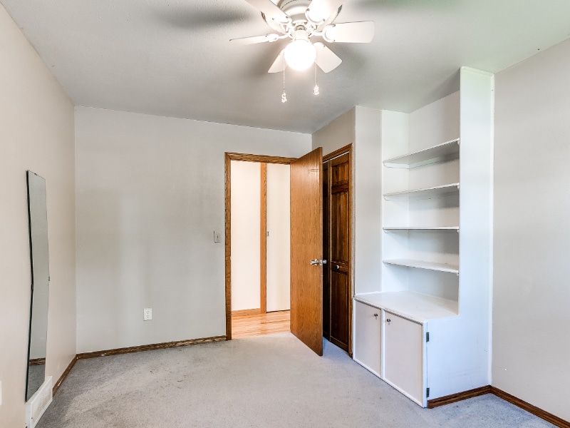 Building Photo - 2204 Melrose Ave