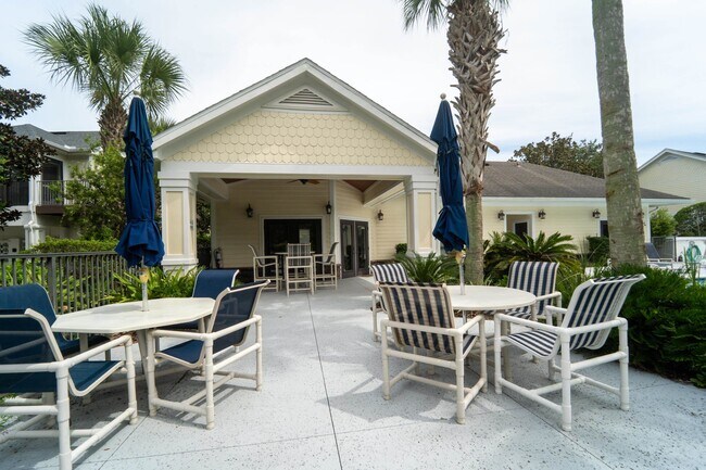 Building Photo - 101 Laurel Wood Way