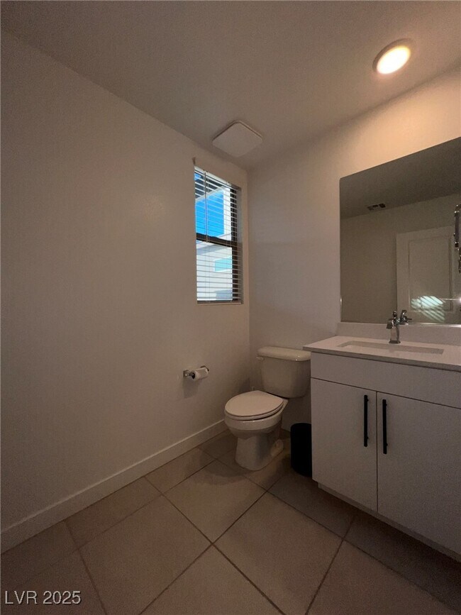 Building Photo - 612 Emerson Creek Ct