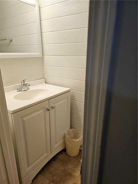 Building Photo - 587 Jackson Park Ln