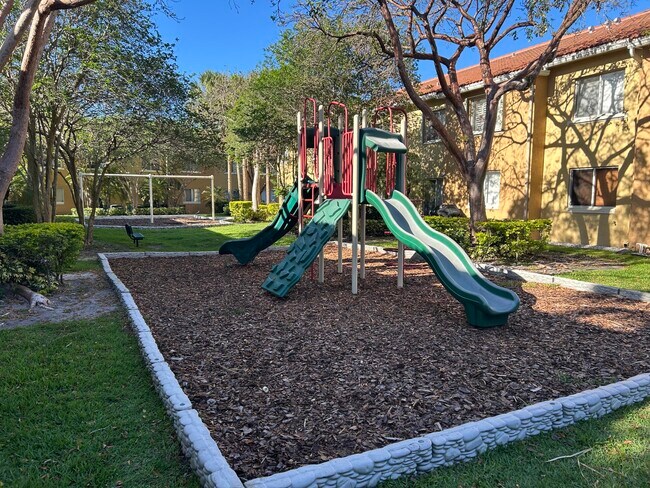 Building Photo - 621 NW 78th Terrace