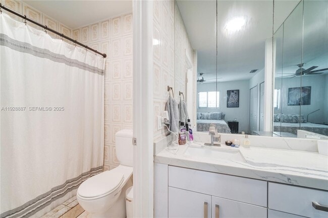 Building Photo - 10350 SW 4th St