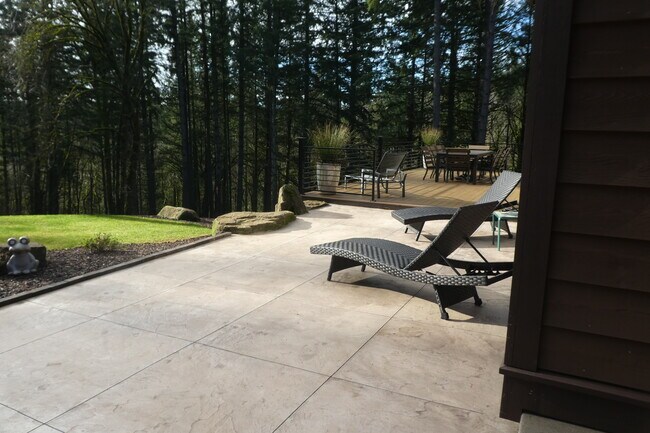 Building Photo - 22035 S Wisteria Rd