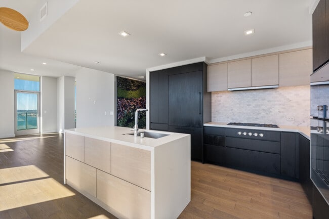 Building Photo - 1388 Kettner Blvd