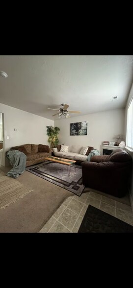 Building Photo - 1602 N Stevens Dr