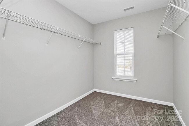 Building Photo - 2138 Winthrop Chase Dr