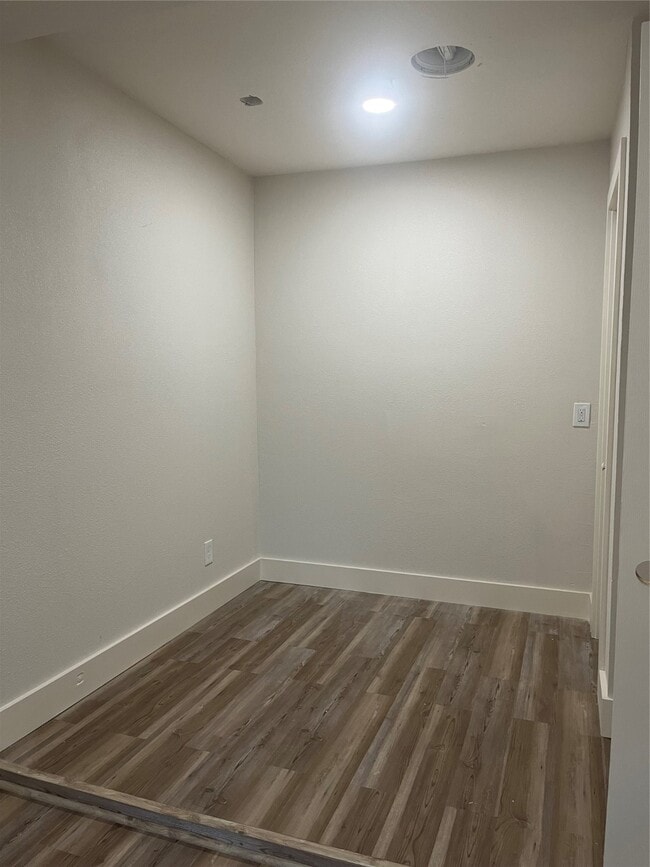 Building Photo - 2629 W Main St