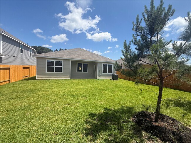 Building Photo - 10351 Red Cardinal Dr