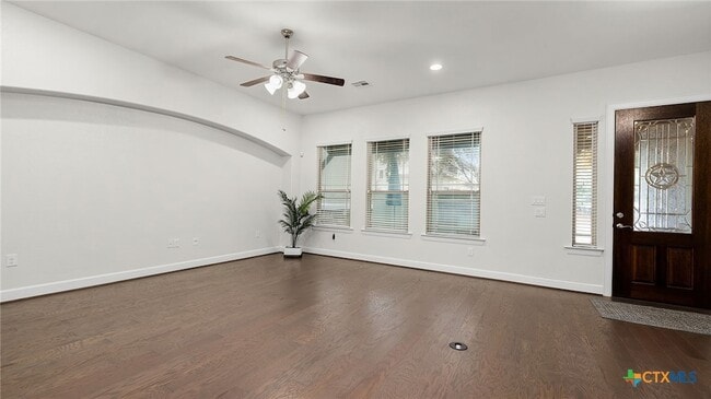 Building Photo - 961 N Academy Ave