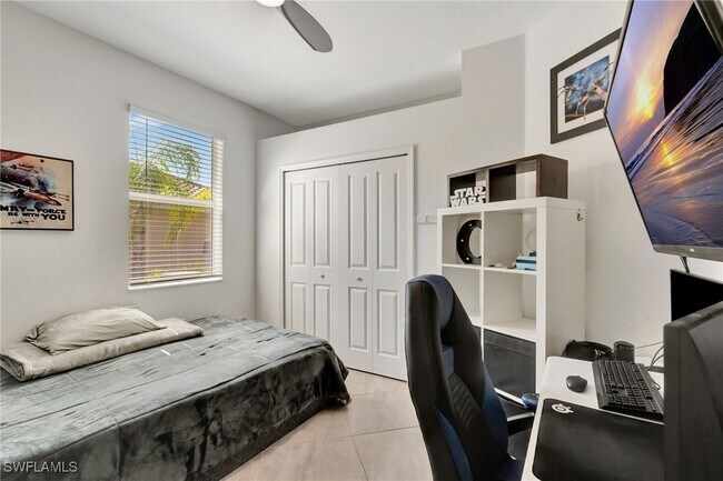 Building Photo - 2065 Tamarron Ln