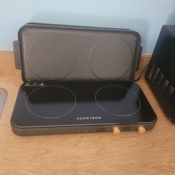 Building Photo - 1726 Crescent Dr