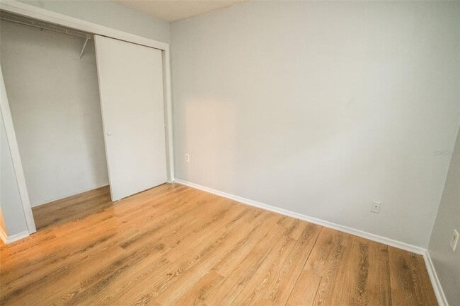 Building Photo - 1277 Sylvia Ave