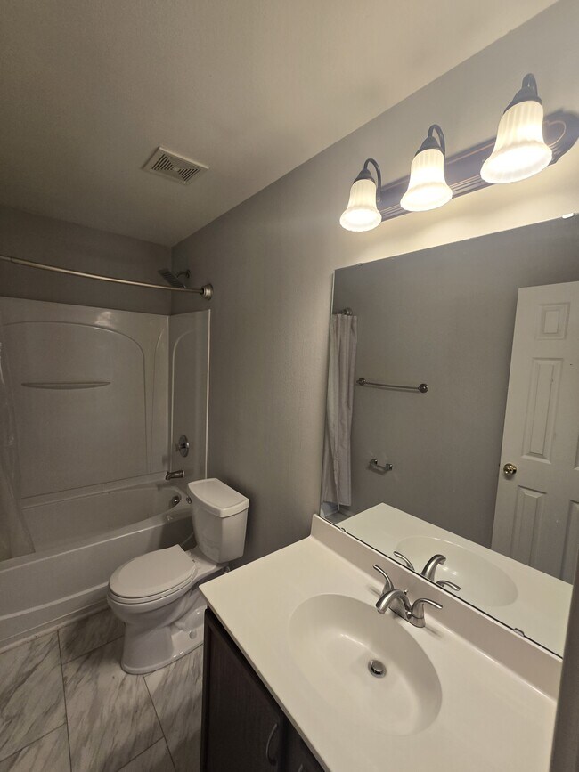 Building Photo - 1415 Cold Creek Pl