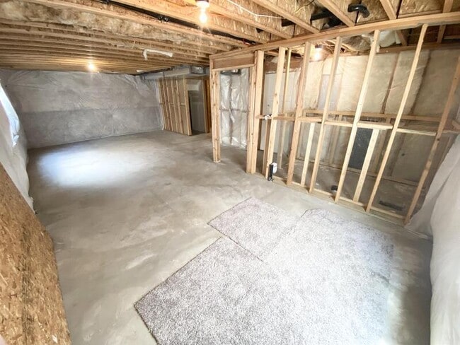 Building Photo - 541 N 20 W