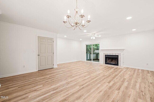 Building Photo - 403 Broad Leaf Cir