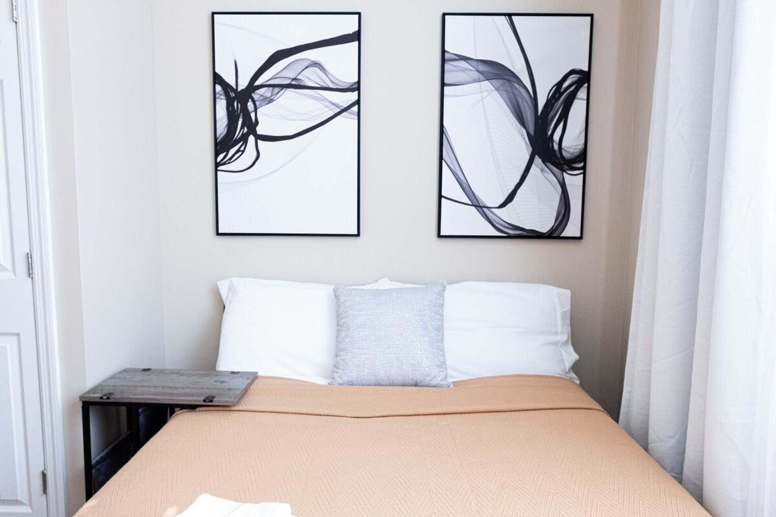 Building Photo - 234 W 112th St