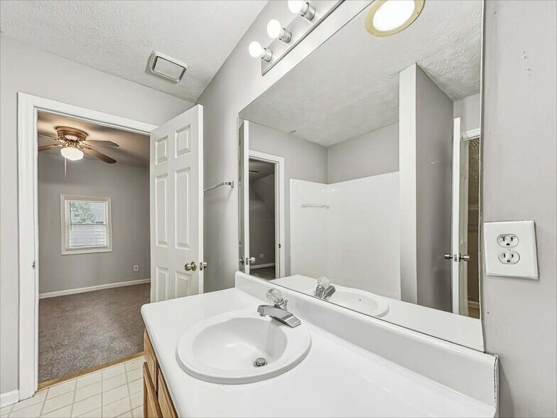 Building Photo - 3302 Glynn Mill Dr