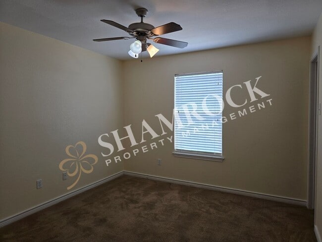 Building Photo - 834 Chambers Creek Cir