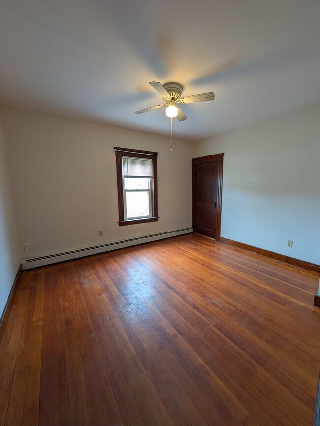 Building Photo - 18-20 Green Street