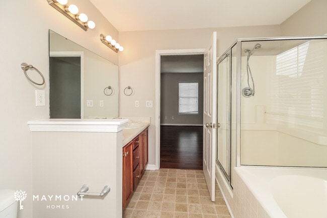 Building Photo - 133 Hunters Mill Ct