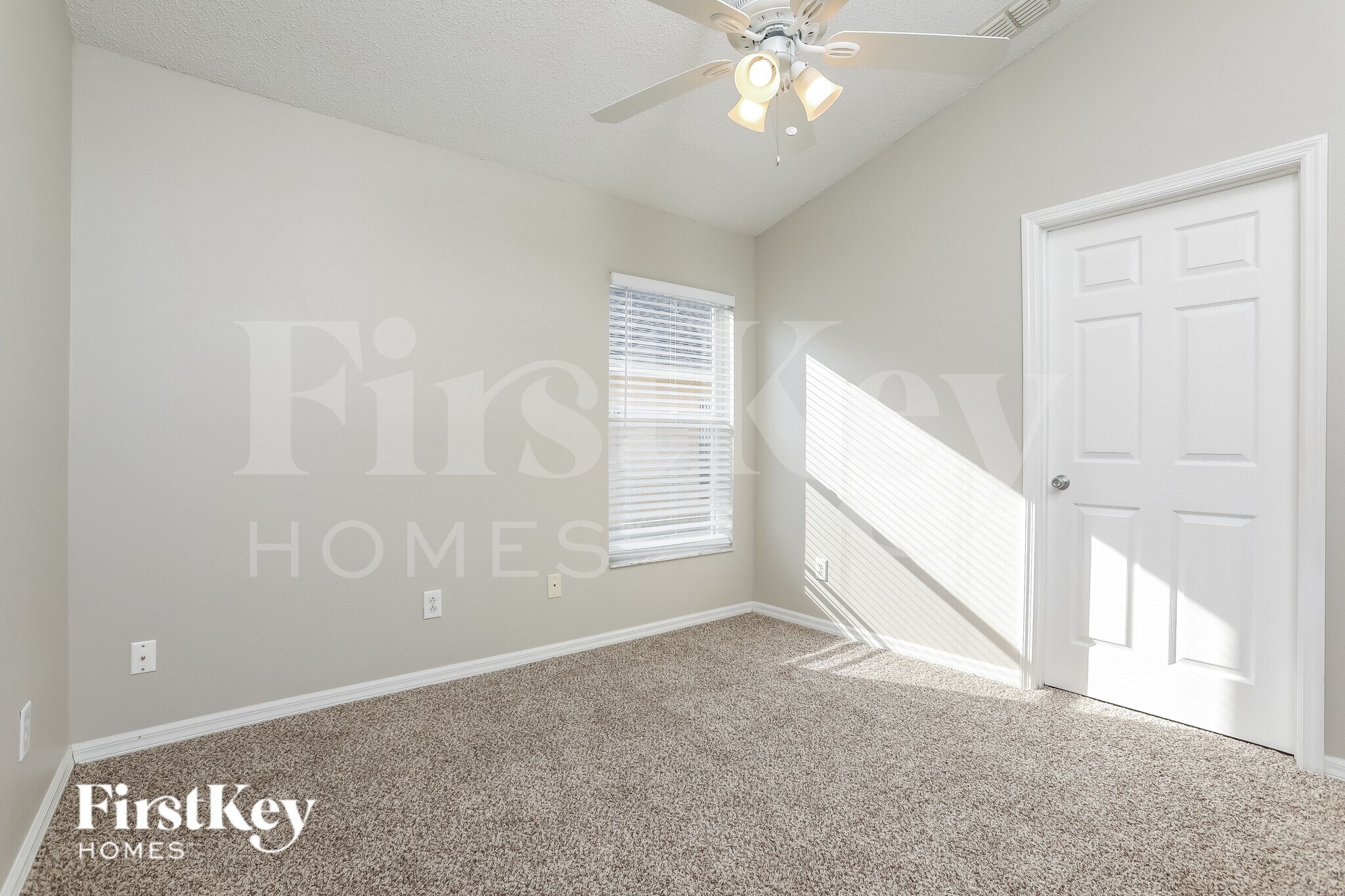 Building Photo - 2693 Autumn Creek Cir