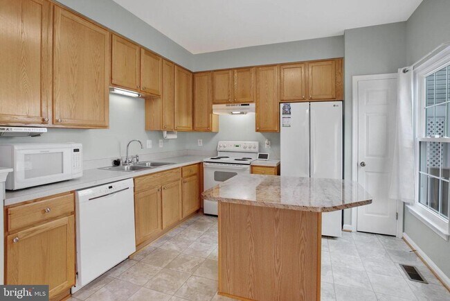 Building Photo - 25183 Creation Terrace