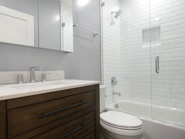 Building Photo - 5346 Lexington Ave