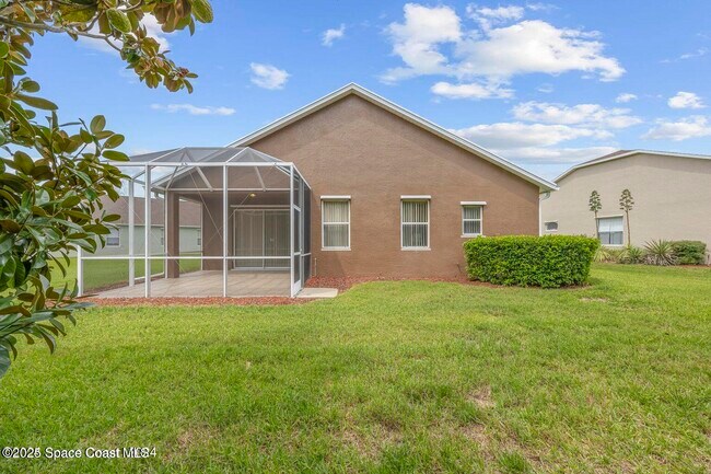 Building Photo - 4720 Portage Trail