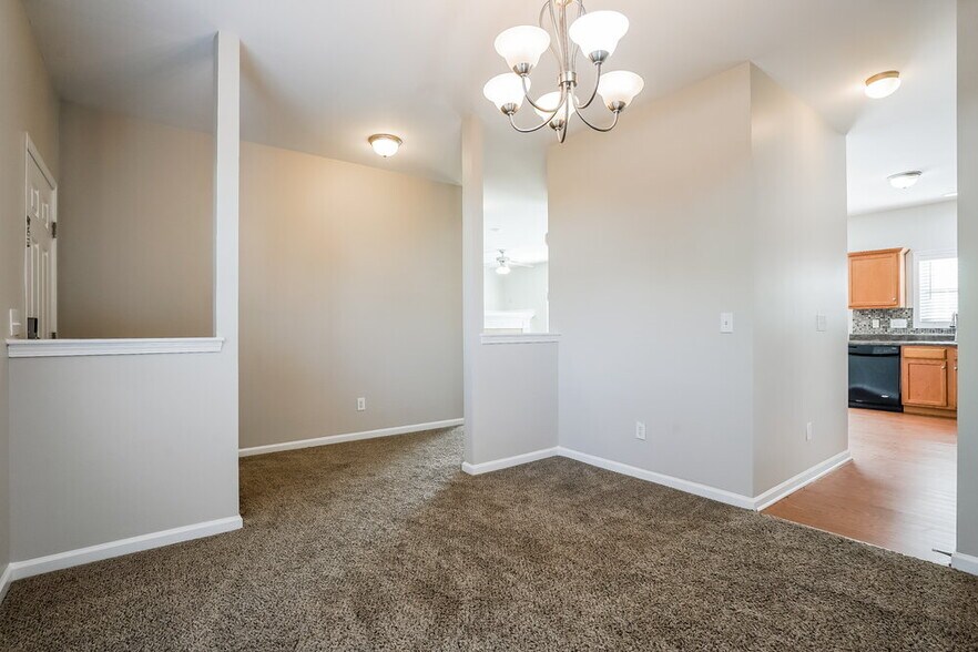 Building Photo - 1249 Braemar Highland Dr