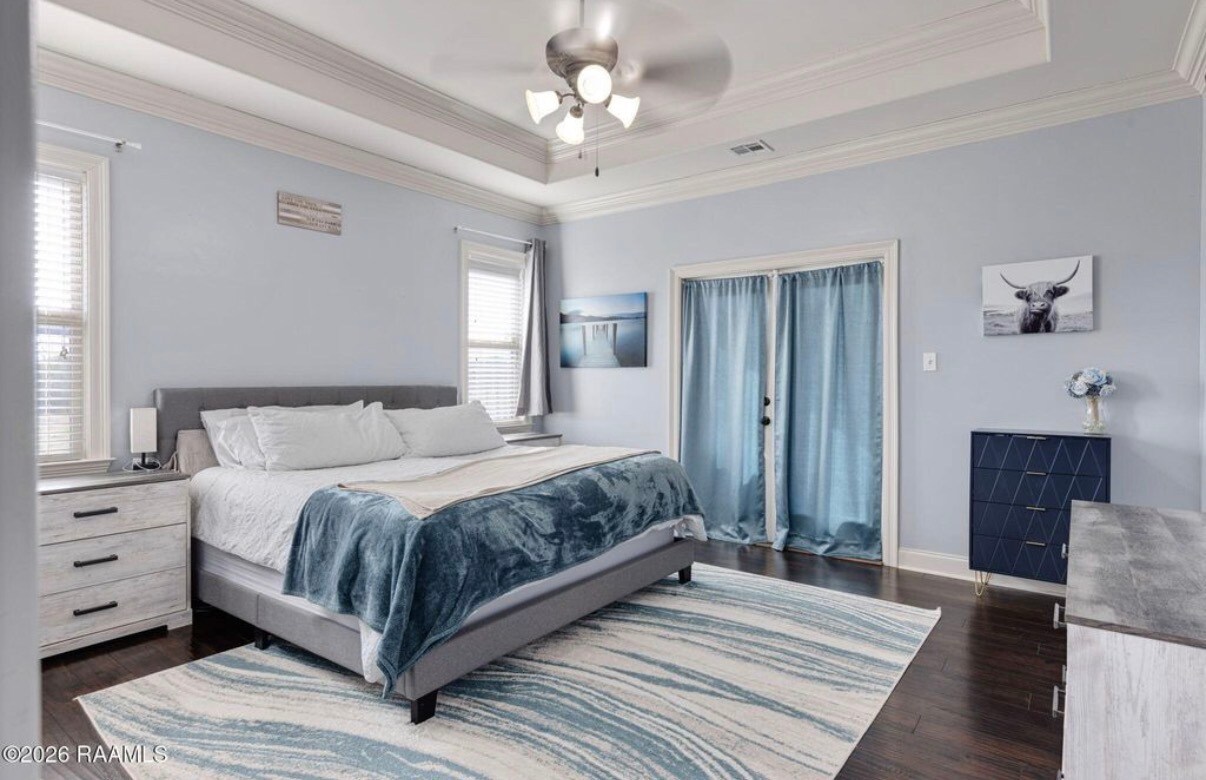 Building Photo - 300 Overbrook Dr