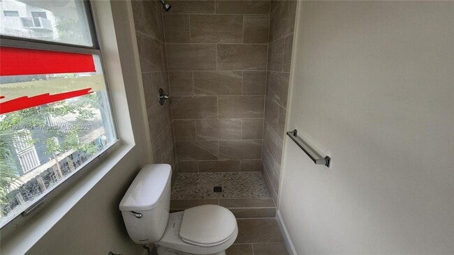 Building Photo - 829 SW 3rd St