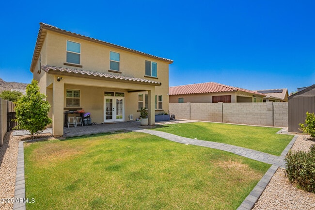 Building Photo - 2510 E Fawn Dr