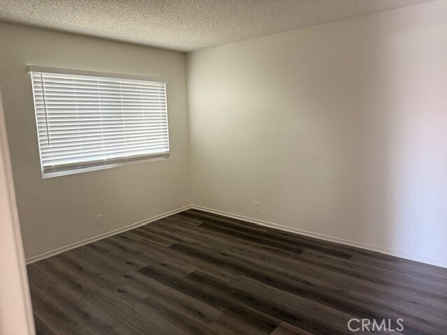 Building Photo - 51025 Avenida Martinez