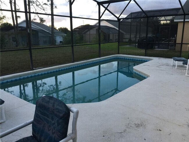 Building Photo - 2560 Bear Creek Ct