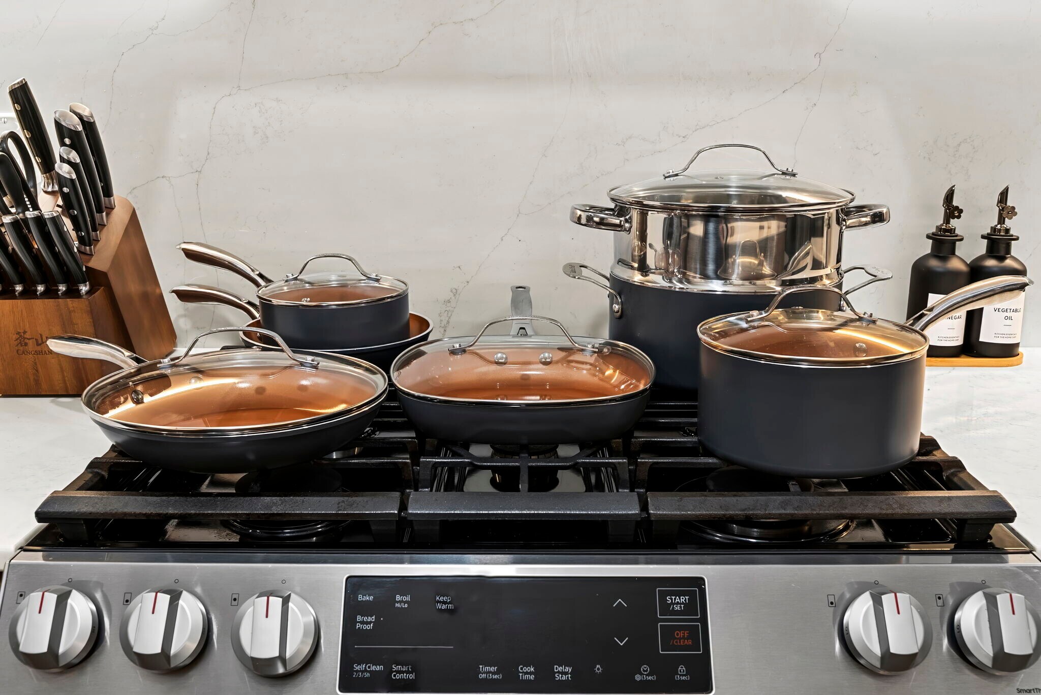 Building Photo - 1566 Beacon St