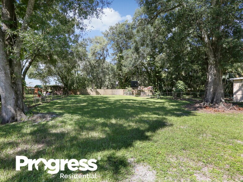 Building Photo - 4134 Shady Oaks Ct