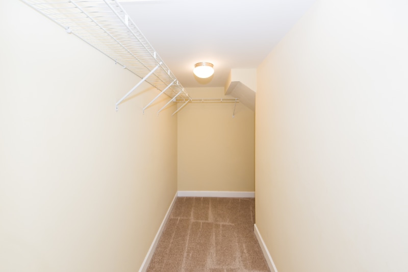 Building Photo - 467 Truman Dr