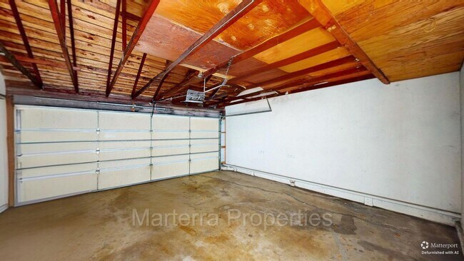 Building Photo - 119 Morristown Ln