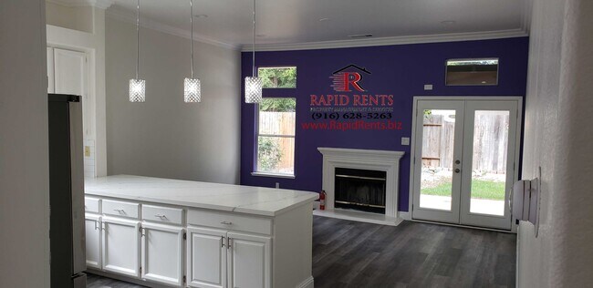 Building Photo - 8947 Giant Panda Dr