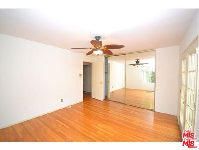 Building Photo - 429 S Orange Dr