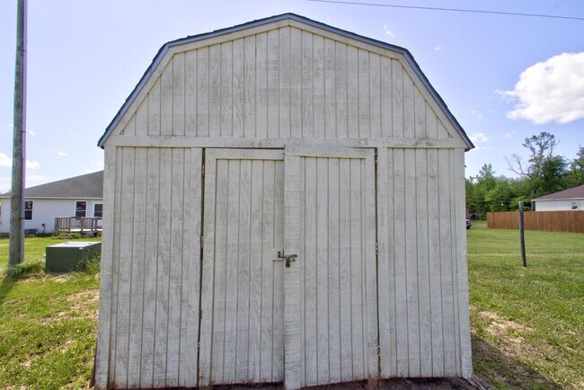 Building Photo - 124 S Burgess Rd