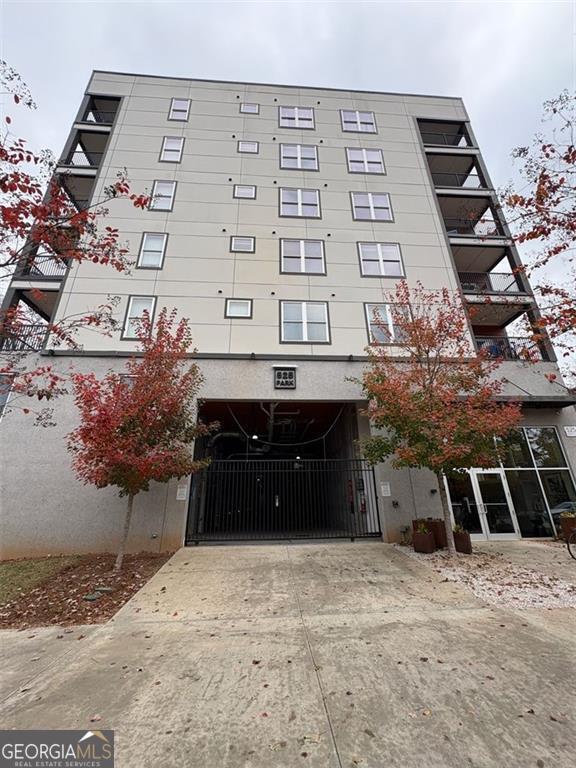 Building Photo - 525 Parkway Dr NE
